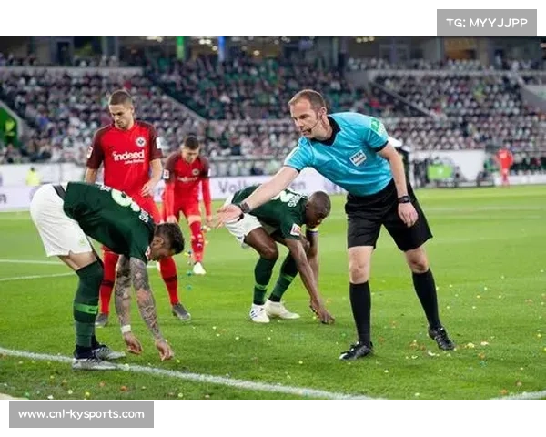 VAR使用标准微调，德甲裁判培训加强一致性